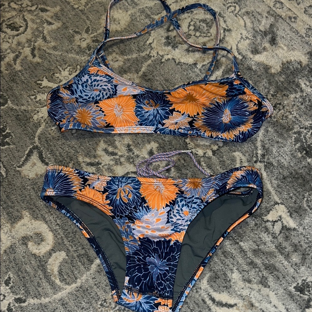 Jolyn Bikini Set in Blue and Orange